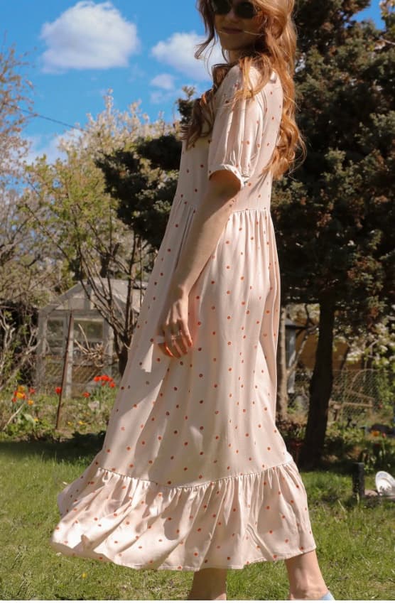 Romantic dress Tomato dots