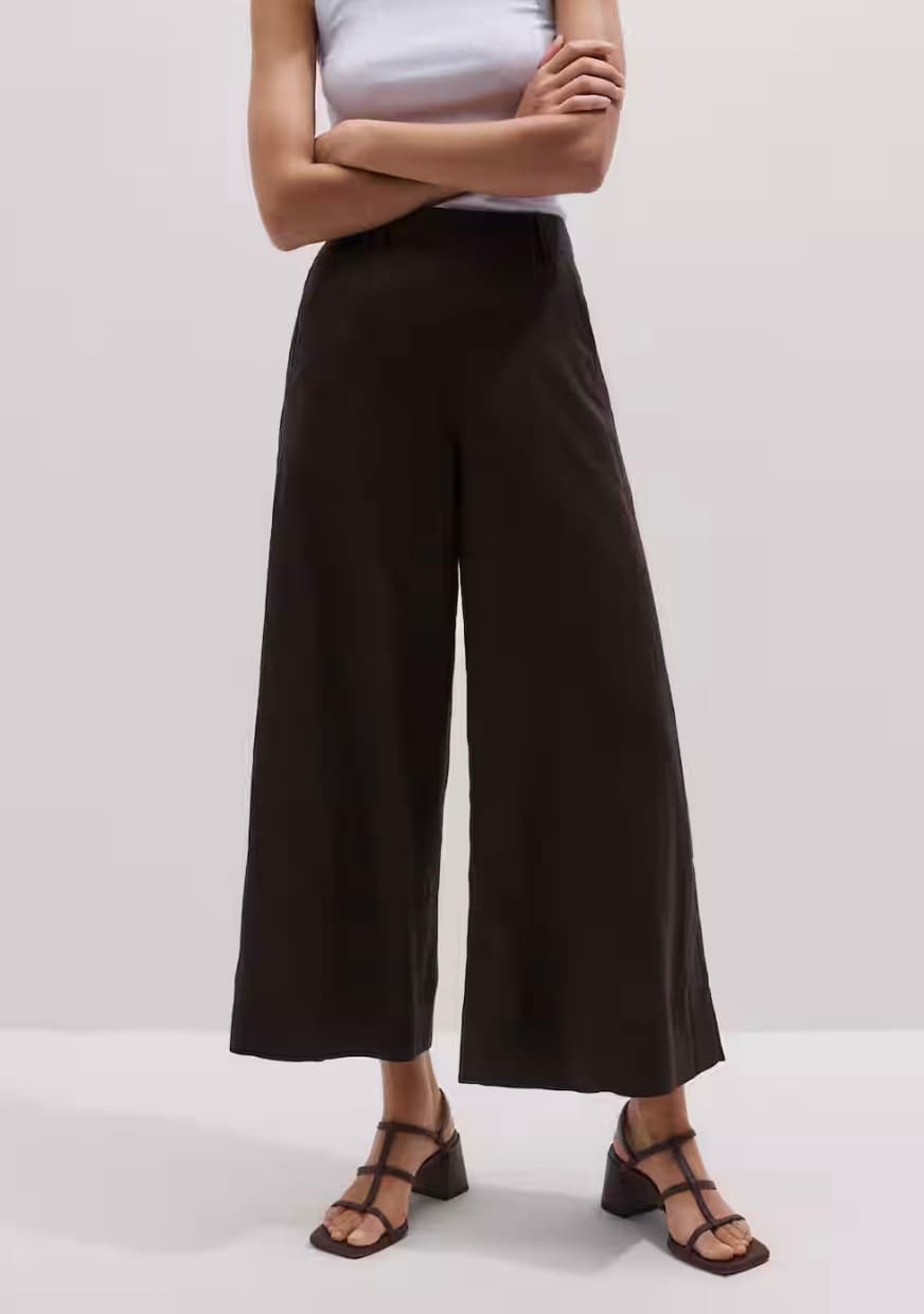 Wide Leg Trousers